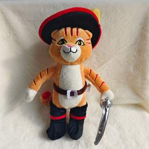 Nouvelle peluche de style anime avec bottes, inspirée du <span class=keywords><strong>film</strong></span> pour chats, best-seller transfrontalier, en stock, vente directe - Product Image 6