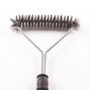 Brosse de nettoyage pour barbecue en acier inoxydable avec poils en fil métallique recourbés, outil de nettoyage polyvalent pour barbecue, durable pour une utilisation en cuisine extérieure - Product Image 1