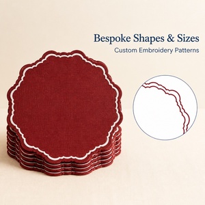 Set de table et serviettes circulaires personnalisés, faits main, brodés, en lin 100% lavé - Product Image 6