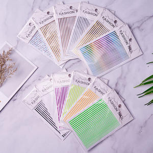 Pegatinas para decoración de <span class=keywords><strong>uñas</strong></span> con rayas de línea dorada/plateada, tira de Metal, deslizador de lujo, diseño autoadhesivo 3D, calcomanías para <span class=keywords><strong>uñas</strong></span>, decoración - Product Image 4