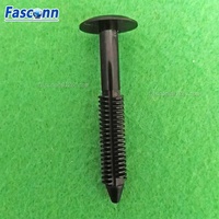 Fixations à enfoncer amovibles pour trous aveugles, goujons en plastique et nylon, clips de panneau de garniture, rivets