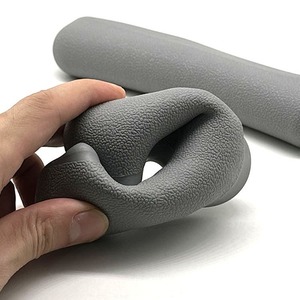 Coussin de soutien sous-aisselle en caoutchouc souple avec poignée élastique, gris clair VHK666 - Product Image 3