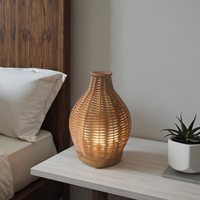 Humidificateur d'air électrique à ultrasons portable élégant de 100ml Diffuseur d'arôme de rotin de plante simulé pour huile essentielle