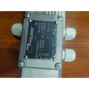 Mini-moteur PAKB140M2T, moteur à engrenages, 230V 3PH 50Hz, réducteur, usage industriel - Product Image 1