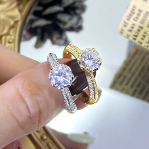 Bague de mariage plaquée or 18 carats étanche avec zircone cubique 3A pour femme – Meilleure vente - Product Image 1