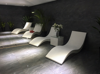 Chaise en forme de S pour l'extérieur, chaise en rotin de loisirs pour hôtel, piscine, chaise longue