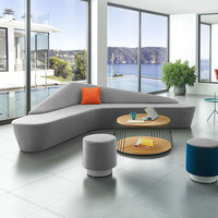 Ensemble de canapés de bureau au design moderne, adapté aux halls d'hôtel et à un usage commercial ; design décontracté de style nordique