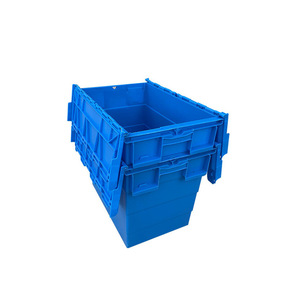 Caja de plástico apilable de alta resistencia marca Qi Rui, 600x400x465mm, para logística, entrega de alimentos y productos frescos. - Product Image 3