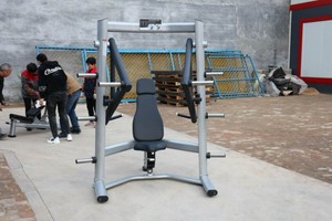 Équipement de fitness professionnel pour usage commercial en salle de sport, autre <span class=keywords><strong>appareil</strong></span> d'entraînement sportif, <span class=keywords><strong>presse</strong></span> à pectoraux inclinée - Product Image 3