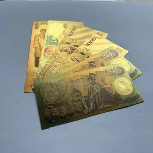 Billetes de 100 Bahts Tailandeses Personalizados de Plástico Ecológico Bañados en Lámina de Oro de 24k con Diseño Único para Pascua, Halloween, Cumpleaños y Año Nuevo - Product Image 1