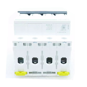 Disyuntor mcb de alta calidad, 400 <span class=keywords><strong>V</strong></span>, CA, 50/60Hz, A9F18404, 4A, 6KV, <span class=keywords><strong>Acti</strong></span> 9 IC65 series - Product Image 4