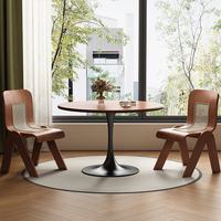 Table à manger de petite taille en bois massif pour appartement, table de négociation et ensemble de chaises, design moderne simple, table à manger bon marché
