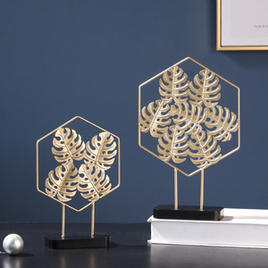 Decorazione della casa nordica ornamenti dorati arredamento soggiorno foglia di <span class=keywords><strong>ferro</strong></span> <span class=keywords><strong>battuto</strong></span> scultura Desktop decorazione della scrivania - Product Image 3