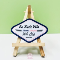 Écusson de broderie et patchs tissés à coudre pour vêtements à prix d'usine personnalisé promotionnel