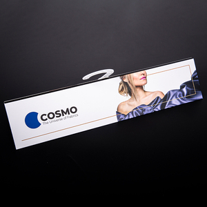 Thẻ in ấn nhà máy tùy chỉnh dệt móc áo vải thẻ swatch tiêu đề móc áo với móc nhựa - Product Image 3