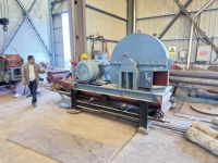 Broyeur à bois à disques haute efficacité 15-25T/H, broyeur à bois robuste pour le travail du bois