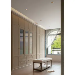 Nouveaux produits 2023 Design de luxe en bois Style moderne meubles de maison placard chambre principale armoire