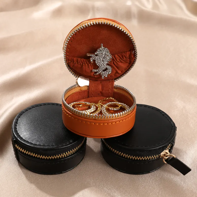 Wholesale Custom Logo PU Leather Black Jewelry Box Organizer Travel Portable Small Jewelry Ring Earring Wedding Gift Case