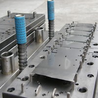 Fabricant de matrices spécialisé dans la matrice d'estampage de métal moule d'estampage en acier inoxydable matrice de poinçonnage de tôle