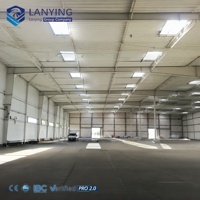 Nave Industrial Prefabricada de Acero Moderna y Personalizada para Almacenamiento en Exteriores con Gran Capacidad