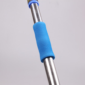 Soporte de Acero Inoxidable para Suero Intravenoso con Ruedas y Ganchos para Uso Hospitalario - Product Image 3