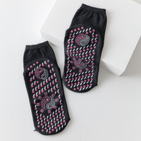Chaussettes de yoga personnalisées thermiques anti-odeur non toxiques à séchage rapide pour femmes et hommes, déodorantes, haute densité 200N, tricotées mi-mollet, pour trampoline et sol