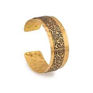 Bracelet réglable en résine texturée, écologique, fait main, traditionnel, anti-ternissement - Product Image 1