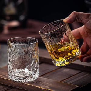 แก้วน้ำลายคริสตัล 250 มล. แก้วเดี่ยวสำหรับวิสกี้ แก้วใสลายสวยงามสำหรับงานปาร์ตี้ - Product Image 1