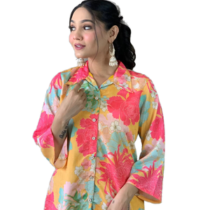 ชุดสายพิเศษยาวถึงข้อเท้าสำหรับงานแต่งงานพร้อมโบว์ผ้าพันคอสำหรับงานปาร์ตี้และพิธี haldi หนึ่งชุด - Product Image 1