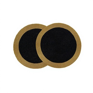 Napperon chic noir et or perlé, fait main, rond, en perles de verre, avec bordure, élégant, pour la décoration de table à manger - Product Image 1