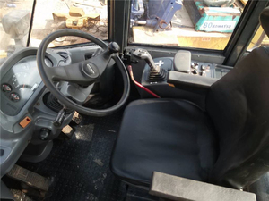 รถตักล้อยางมือสองคุณภาพสูง Komatsu WA200-5 น้ำหนักบรรทุก 15 ตัน เครื่องยนต์ CAT 3304 กำลัง 92 กิโลวัตต์ ปั๊มไฮดรอลิก Nabtesco ผลิตในญี่ปุ่น - Product Image 5