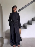 Ensemble Abaya Modeste Décontracté Ramadan pour Femme Musulmane RO991 – Robe Ample à Col Montant et Manches Longues Évasées avec Pantalon Large