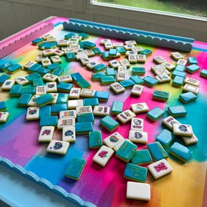 Tuiles de Mahjong en Acrylique Superposées, Gravées et Dorées, Motif <span class=keywords><strong>Grand</strong></span> Millennial Rétro Années 90, Mahj Mood, Visage Souriant, Pois, Arc-en-ciel, Marbré - Product Image 3