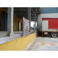 TM PEDANE GAS106A Rampe manuelle coulissante avec assistance par vérin à gaz, en alliage d'aluminium, capacité 5000-6000 kg
