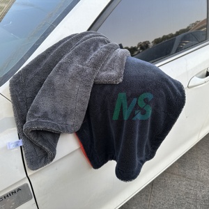 Quick-Dry Soft Woven <b>Towel</b> with Two Sides for Car Wash Twisted Loop Auto Detailing <b>Microfiber</b> <b>Towel</b> - Product Image 1