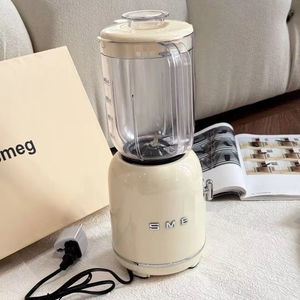 Retro Style Electric Blender with 600W Motor 800ml Capacity BPA Free Stainless Steel for Smoothies Soups Ice Crushing & Chopping - Product Image 1