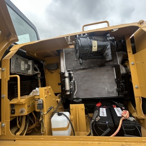รถขุดตีนตะขาบมือสอง Cat 315D2GC ขนาดกลาง-เล็ก พร้อมบุ้งกี๋ไฮดรอลิก สำหรับขุดร่องและขุดฐานราก - Product Image 4
