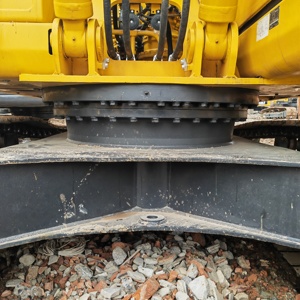 รถขุดตีนตะขาบ Komatsu PC210 มือสอง ขนาด 21 ตัน เครื่องยนต์ CE EPA รถขุดขนาดกลางสำหรับงานเหมือง รถขุดมือสองในสต็อก - Product Image 4