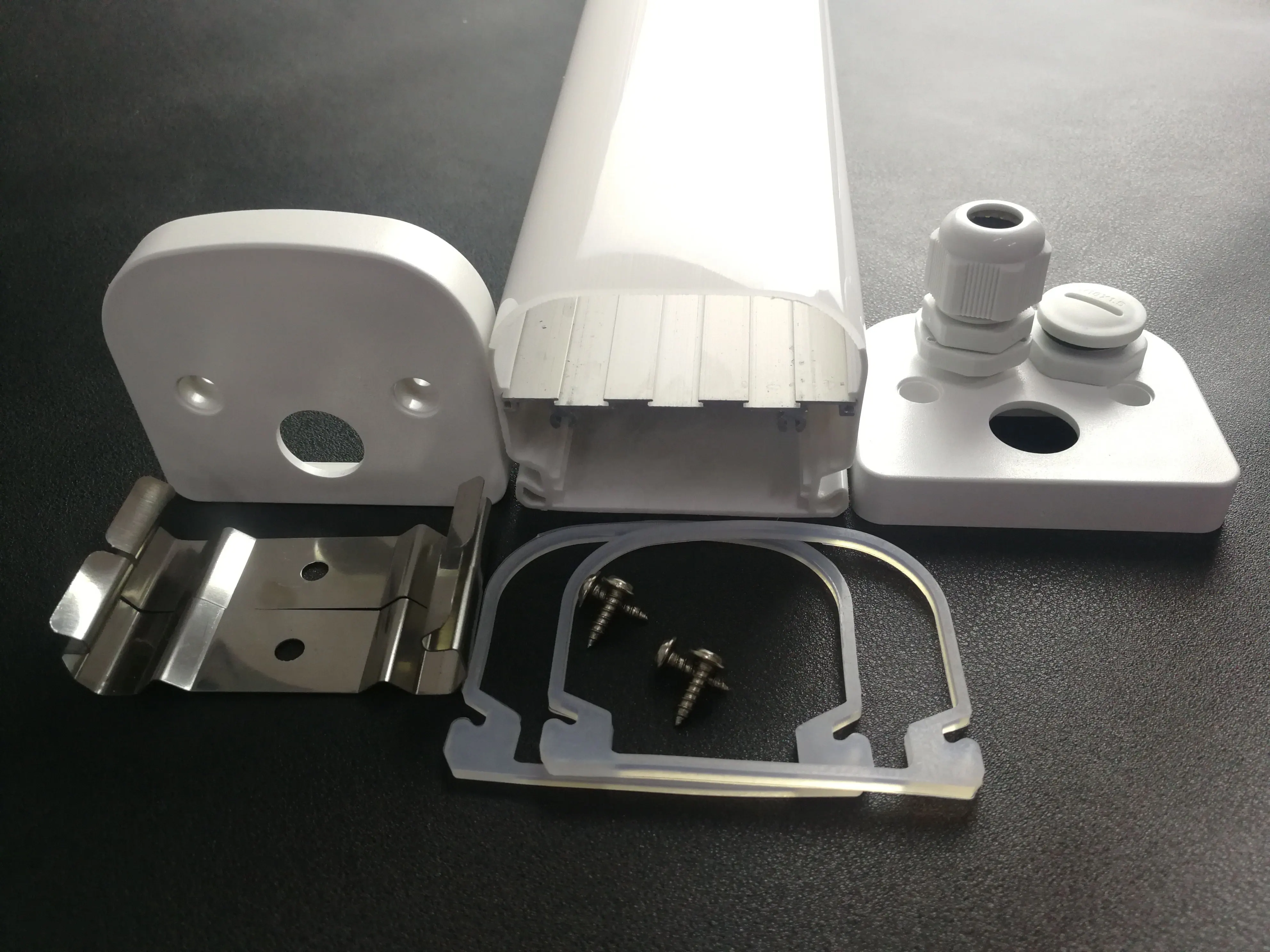 Bming IP65 perumahan lampu tri-proof 60*70mm Vapor penerangan ketat rumah SKD Led housing Kit