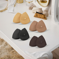 Coussinets de poitrine invisibles triangulaires double face en silicone, adhésifs, lavables, sans couture, respectueux de la peau, pour augmenter la taille de la poitrine des femmes