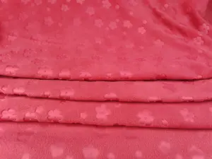 AMOSTRA GRATUITA Atacado 100% poliéster tecido de veludo em relevo tecido de lã polar duplo escovado para tecido de camisa única