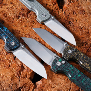 GT-T0073-4 Coltello Pieghevole Tattico Personalizzabile con Lame in VG-10 e Manico in Fibra di Carbonio/G10 - Product Image 4