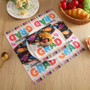 Vaisselle de fête sur le thème de la saison des diplômes transfrontalière, serviettes en papier jetables, serviettes en papier jetables spécifiques aux fêtes - Product Image 5