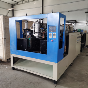 Máy ép đùn cho thùng chứa lớn <span class=keywords><strong>Jerry</strong></span> có thể ngang loại máy đúc thổi - Product Image 1