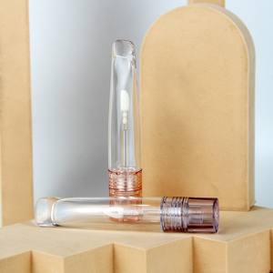 Venta Directa <span class=keywords><strong>de</strong></span> Fábrica, Etiquetas Personalizadas, Lápiz <span class=keywords><strong>Labial</strong></span> Líquido, Embalaje <span class=keywords><strong>de</strong></span> Rubor, Proceso <span class=keywords><strong>de</strong></span> Moldeo por Inyección, Tubo Plano <span class=keywords><strong>de</strong></span> Brillo <span class=keywords><strong>Labial</strong></span> <span class=keywords><strong>de</strong></span> 8 ml con Pincel - Product Image 6