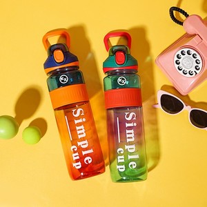 Botella de agua sencilla para niños con pajita, tapa con botón de presión, libre de BPA, de plástico, para uso escolar. - Product Image 5