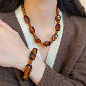 Retro Vintage Fashion Adjustable <b>Jewelry</b> <b>Set</b> <b>Women</b> Autumn Winter Beaded Acrylic Necklace and Bracelet - Product Image 1