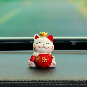 รูปปั้นแมวกวักเรซิ่นตกแต่งรถยนต์ ของตกแต่งภายในรถยนต์สำหรับวางบนคอนโซลกลาง - Product Image 2