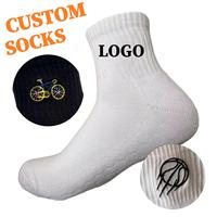 Chaussettes de sport tricotées sur mesure en gros, avec semelle coussinée, soutien de la voûte plantaire, évacuation de l'humidité, respirantes, pour jeunes, course et marche printanières