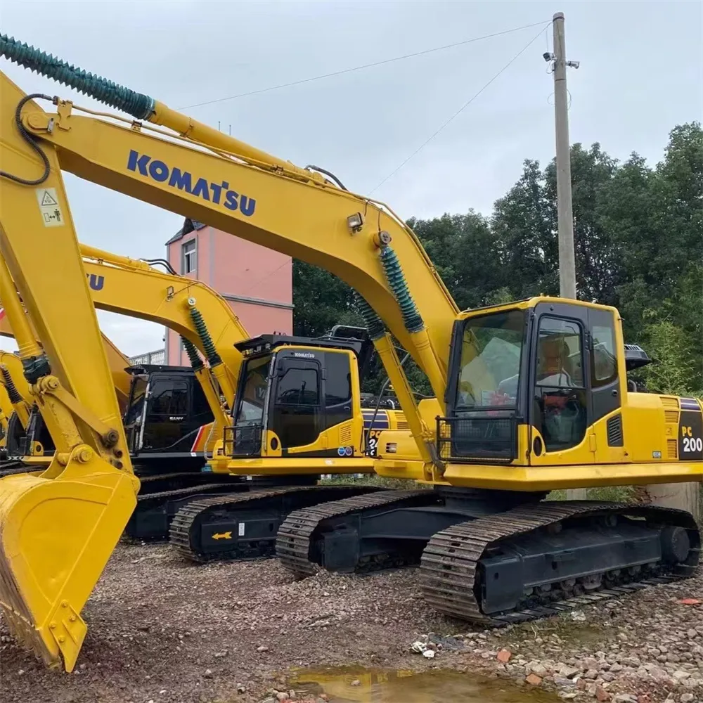 آلة حفر وحفر مستعملة مستوردة من اليابان PC200-8 حفارة مستعملة Komatsu عالية الأداء يابانية أصلية PC200-8 رخيصة للبيع